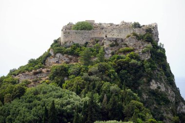 Angelokastro Harabeleri
