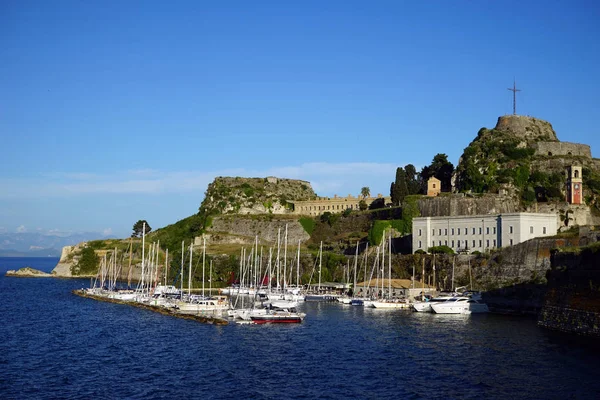 Marina and fortress — Stock Photo, Image