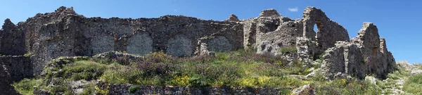 Ruins of fortress — Stock Photo, Image