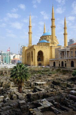 Roma kalıntıları ve cami