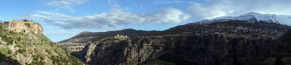 Panorama of valley — Stock Photo, Image