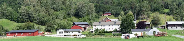 Farm house — Zdjęcie stockowe