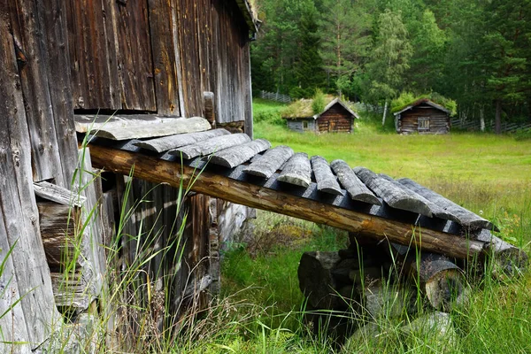 Dřevěná stodola — Stock fotografie