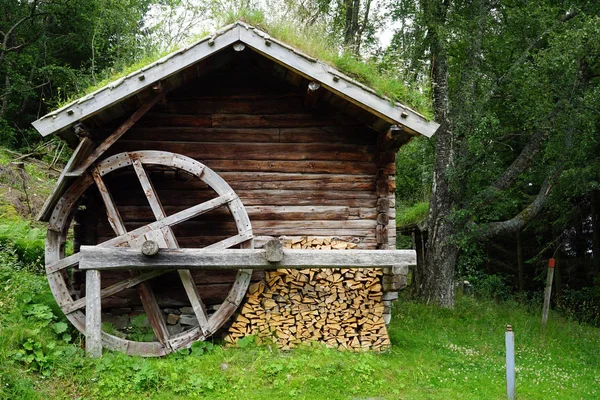 Moulin à eau — Photo