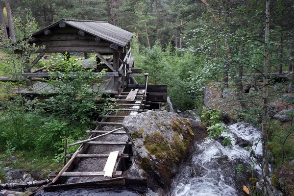 su kereste fabrikası