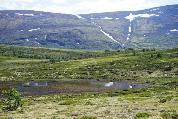 See in den Bergen — Stockfoto