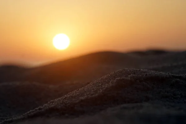 Sonnenaufgang und Sand — Stockfoto