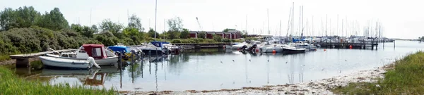 Marina und Boote — Stockfoto