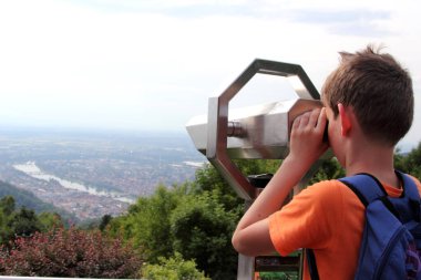 Koenigstuhl 'dan Heidelberg' e bak. Knigstuhl, Almanya 'nın Baden-Wrttemberg eyaletinde yer alan bir şehirdir.. 