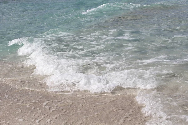 Acqua Sulla Sabbia Nella Spiaggia Tropicale Come Sfondo Texture — Foto Stock