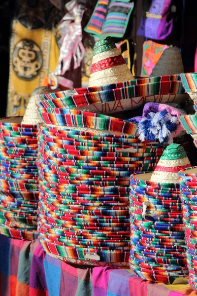 Mexikanska Traditionella Souvenirer Utomhusmarknaden — Stockfoto