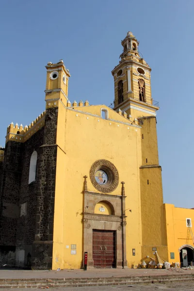Iglesia San Pedro Apostol Plaza Mayor Cholula Cholula Puebla México —  Fotos de Stock