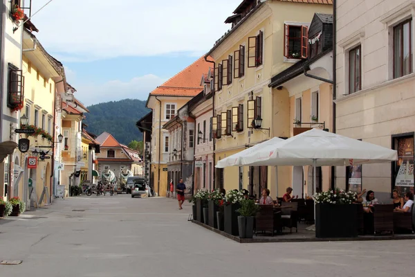 Historische Architektur Von Skofja Loka Dem Mittelalterlichen Dorf Slowenien Europa lizenzfreie Stockfotos