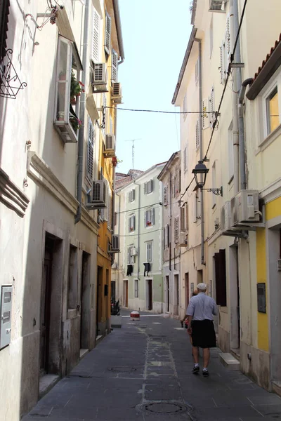 Arquitectura Histórica Piran Piran Una Pequeña Ciudad Suroeste Eslovenia Mar —  Fotos de Stock