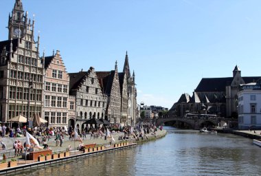 Gent, Belçika 'nın tarihi merkezi. Graslei Limanı.