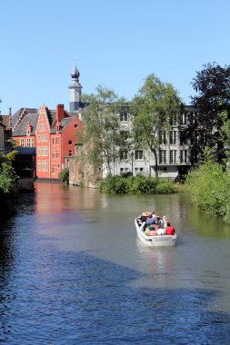 Gent, Belçika 'nın tarihi merkezi. Graslei Limanı.