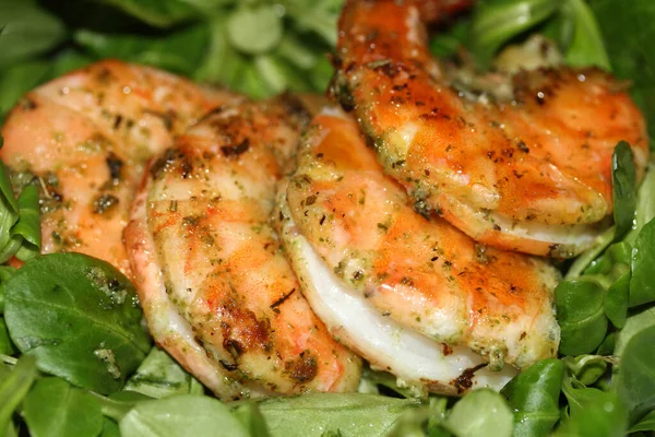 Healthy Snack Prawn Shrimp Fresh Green Salad Macro — Stock Photo, Image