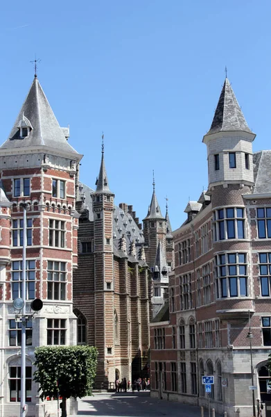 Μεσαιωνική Ιστορική Αρχιτεκτονική Στην Αμβέρσα Βέλγιο — Φωτογραφία Αρχείου