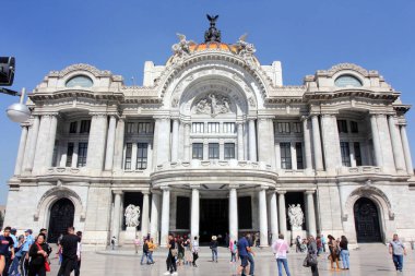 Güzel sanatlar müzesi Palacio de Güzeller Müzesi Mexico City 'de.