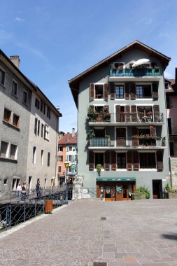 Annecy, Haute Savoie, Fransa 'da tarihi mimari.