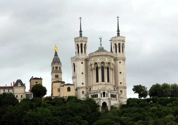 Notre Dame Fourviere Bazilikası Manzarası Lyon Fransa — Stok fotoğraf