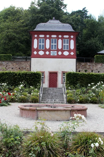 Eltville yakınlarındaki Eberbach Manastırı Rhine, Hesse, Almanya. 1985 / 86 kışında The Name of the Rose 'un bazı iç sahneleri burada çekildi..