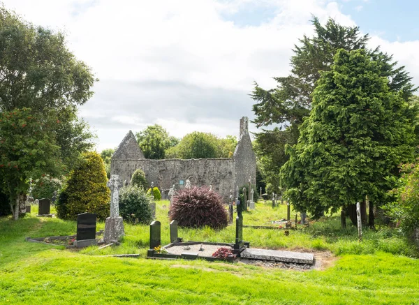 Pintoresco Cementerio Junto Las Ruinas Catedral Annaghdown Condado Galway Irlanda — Foto de Stock