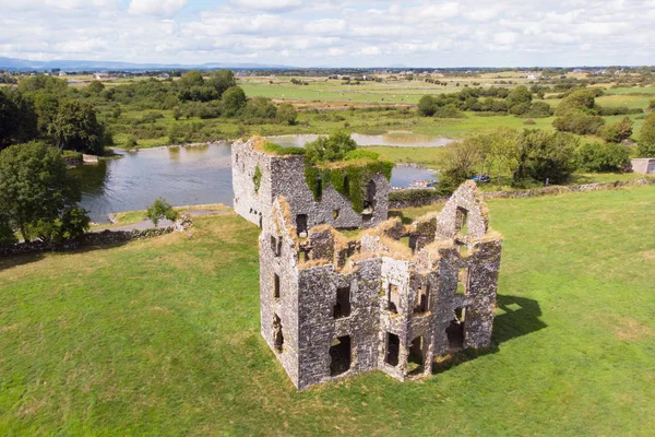 Una Vista Aérea Del Castillo Annaghkeen Situado Junto Lough Corrib — Foto de Stock