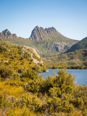 Cradle mountain ve güvercin Gölü