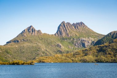 Cradle mountain ve güvercin Gölü