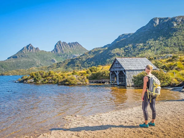 Cradle Mountain and Dove Lake — Stock Photo, Image