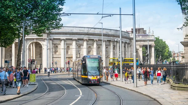 Tram in Dublin City — Stock Photo, Image