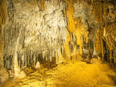 Tazmanya 'daki Marakoopa Mağarası