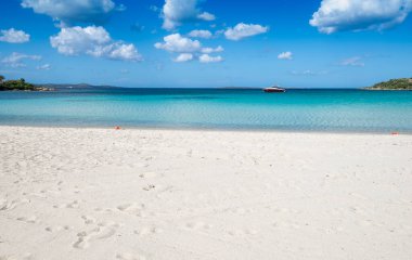 Porto Rotondo, Olbia 'daki Ira plajı - Sardunya
