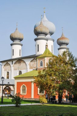 Rusya 'daki Tikhvin Manastırı' ndaki Varsayım Katedrali