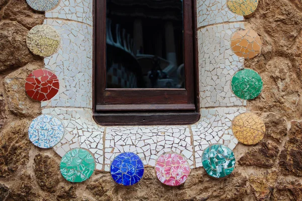 Barcelona Spanje Oktober 2015 Mozaïek Kunst Het Park Guell Park — Stockfoto