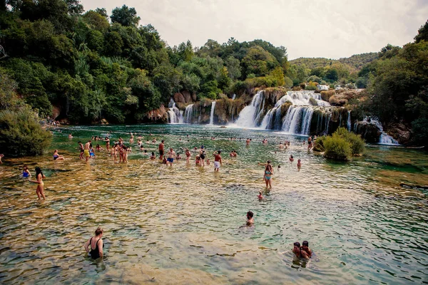 Krka National Park Croatia August 2017 Plenty Tourists Enjoy Visiting — Stock Photo, Image