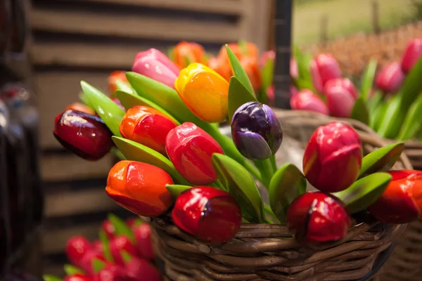 Amsterdam Paesi Bassi Ottobre 2016 Tulipani Legno Souvenir Qualche Negozio — Foto Stock