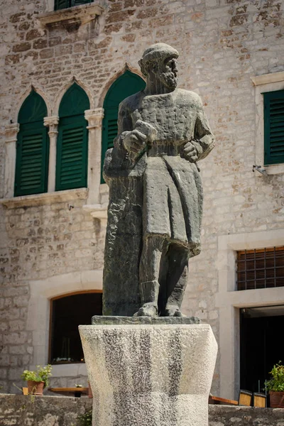 Sibenik Croacia Agosto 2017 Escultura Juraj Dalmatinac Constructor Catedral Santiago — Foto de Stock