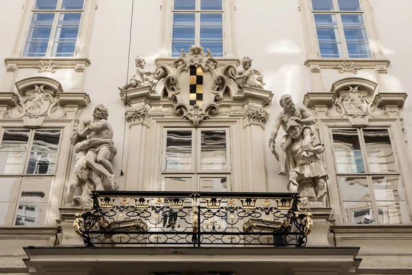 Fassade Eines Historischen Gebäudes Der Altstadt Von Wien Österreich — Stockfoto