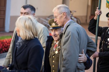 Vilnius, Litvanya - 6 Ekim 2018: özgürlük savaşçısı (partizan) Juozas Jakavonis-Tigras, Adolfas Ramanauskas-Vanagas, önde gelen lider Litvanya özgürlüksavaşçıları devlet cenaze sırasında.