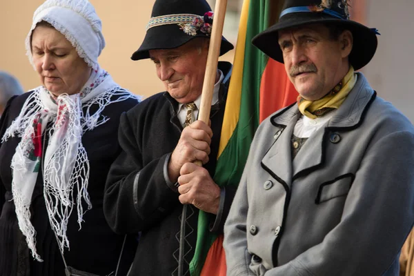 Vilnius Litouwen Oktober 2018 Niet Geïdentificeerde Mensen Kijken Uitvaartdienst Van — Stockfoto