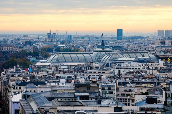 Paesaggio Urbano Parigi Con Grand Palais Centro Dell Attenzione — Foto Stock