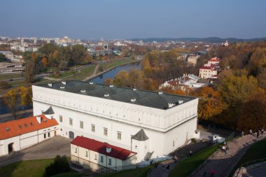 Vilnius, Litvanya - 12 Ekim 2014: Eski Arsenal Vilnius Castle karmaşık bazı derlemeleri Litvanya Ulusal Müze evleri. 