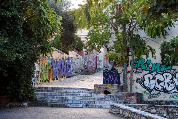 Atenas Grecia Octubre 2018 Graffiti Las Paredes Las Casas Corazón — Foto de Stock