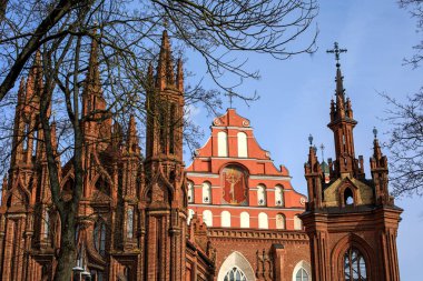 St. Anne's kilise ve Kilise St. Francis ve Bernadine