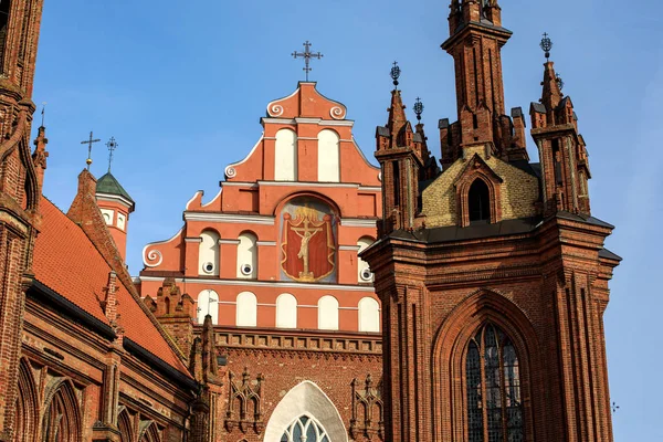 Kościół św Anny i kościół St. Francis i Bernadine — Zdjęcie stockowe