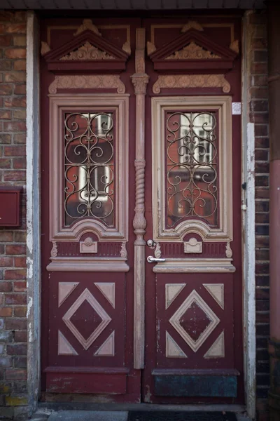 Puerta adornada en Vilnius — Foto de Stock