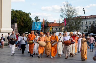 Vilnius'ta Krishnaites dansı