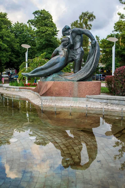 Palanga Litauen Juli 2020 Denkmal Für Jurate Und Kastytis Bildhauer — Stockfoto